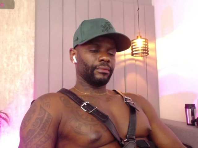 Mark-black