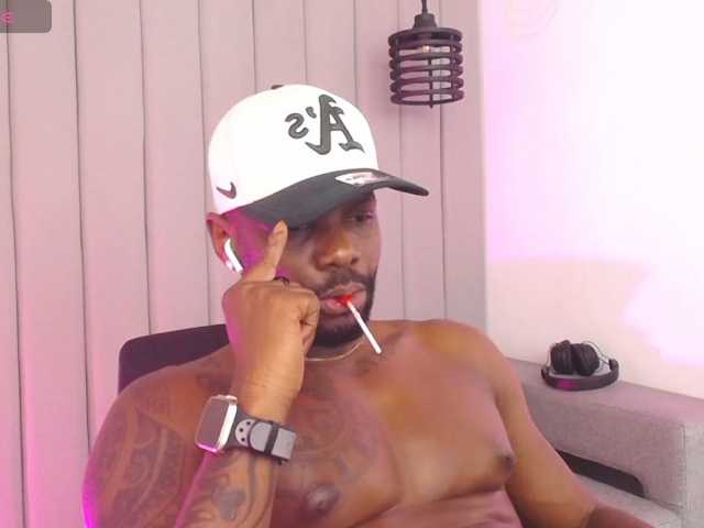 Mark-black