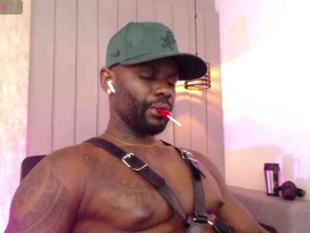 Mark-black