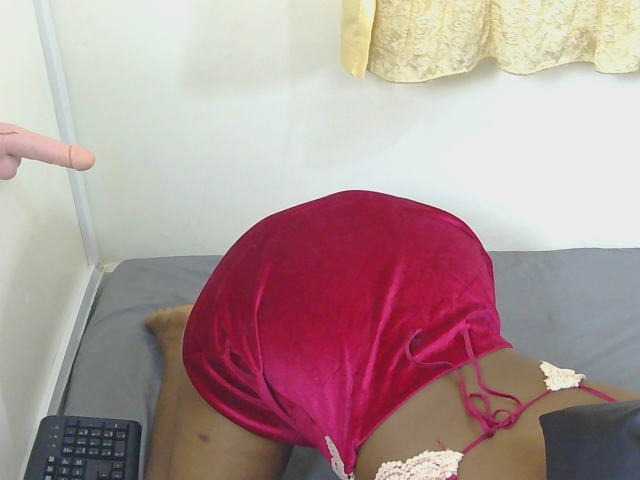 Prettylisah live cam preview