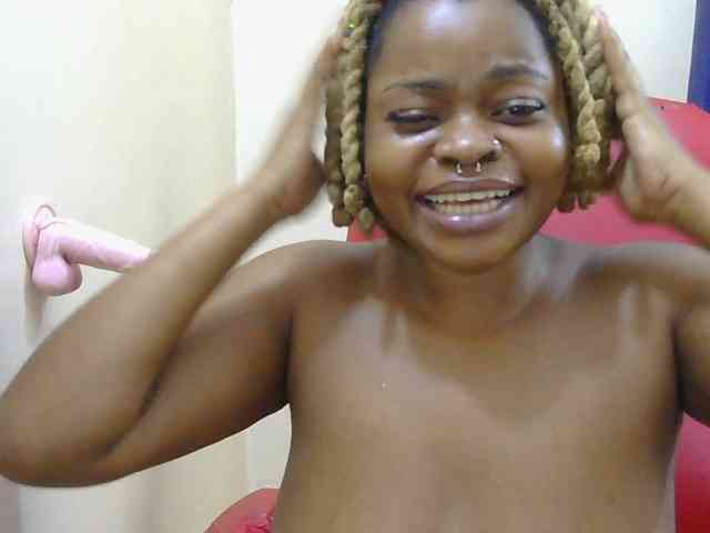 Prettylisah webcam