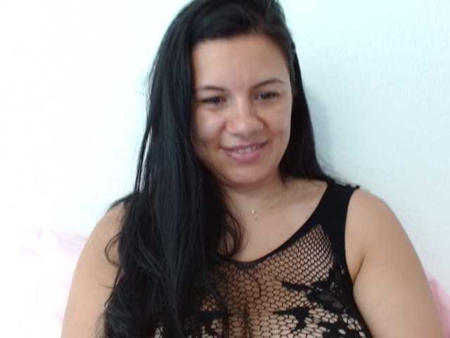 Almaalmy live cam on BongaCams