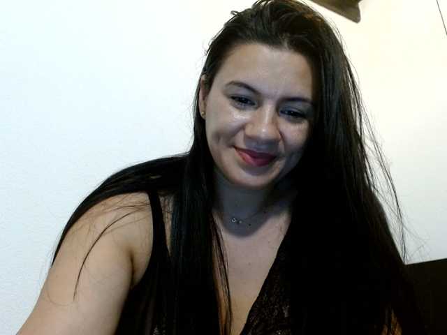 Almaalmy live cam preview