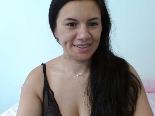 Almaalmy live cam on BongaCams