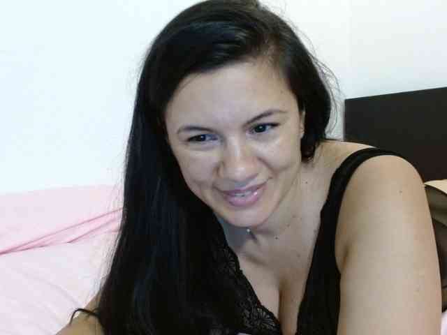 nude voyeur webcam Almaalmy