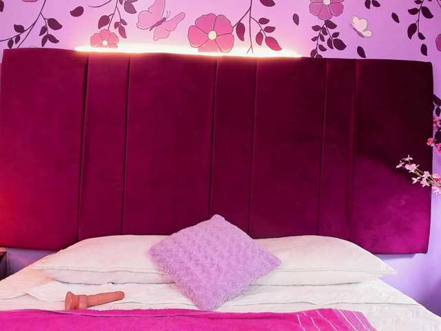 IsaCuper live cam on BongaCams