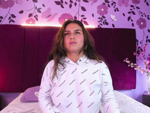 IsaCuper live cam on BongaCams