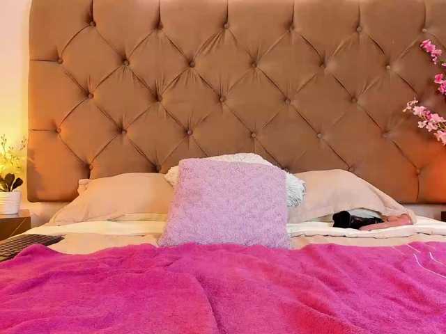 IsaCuper live cam on BongaCams