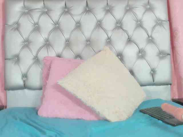 nikadiamon webcam
