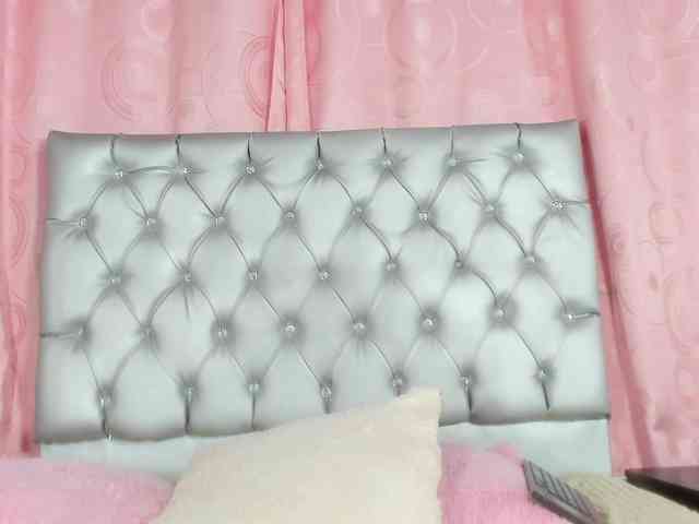 nikadiamon webcam
