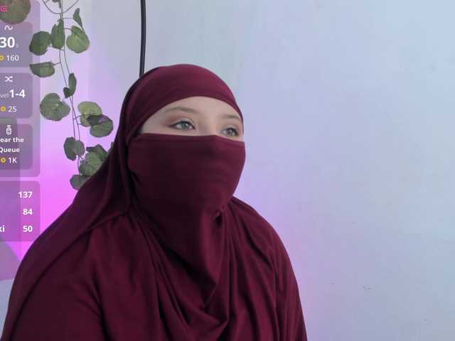 maysanoor live cam on BongaCams