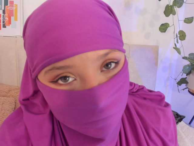 maysanoor live cam on BongaCams