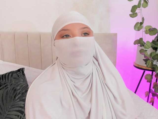 maysanoor live cam on BongaCams