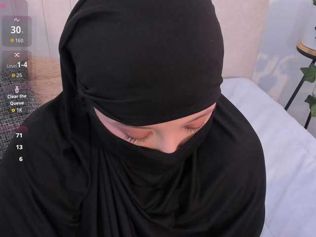 maysanoor live cam on BongaCams