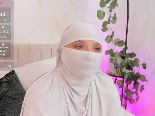 maysanoor live cam on BongaCams