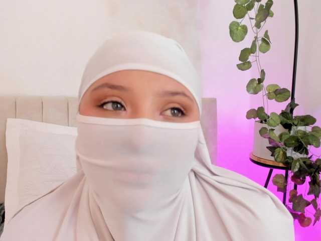 maysanoor live cam on BongaCams