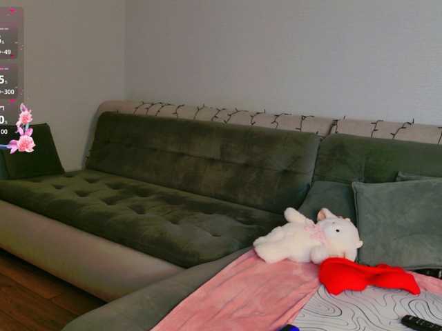 Rosyjune live cam on BongaCams