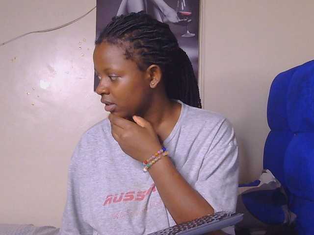 CocoTease33 live cam
