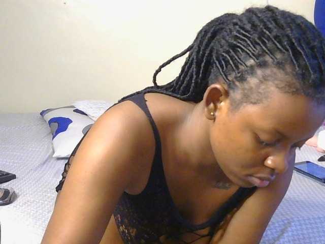 CocoTease33 live cam preview
