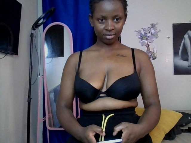 CocoTease33 live cam preview