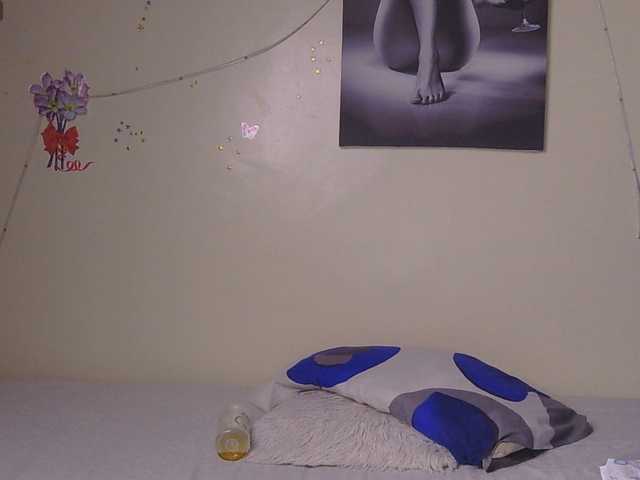 CocoTease33 live cam on BongaCams