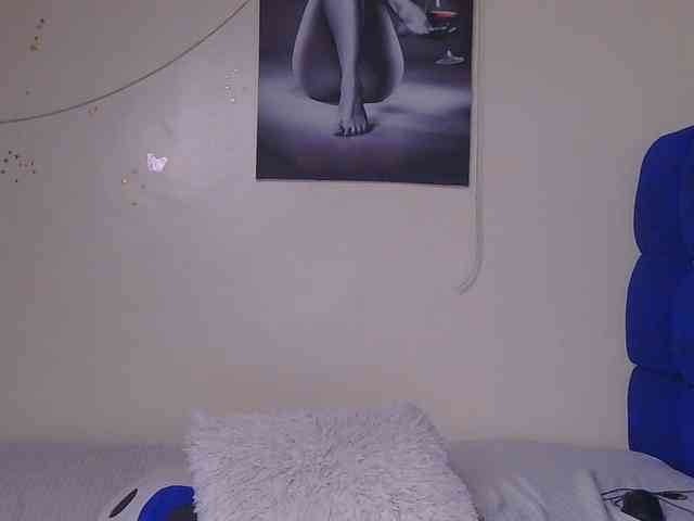 CocoTease33 webcam