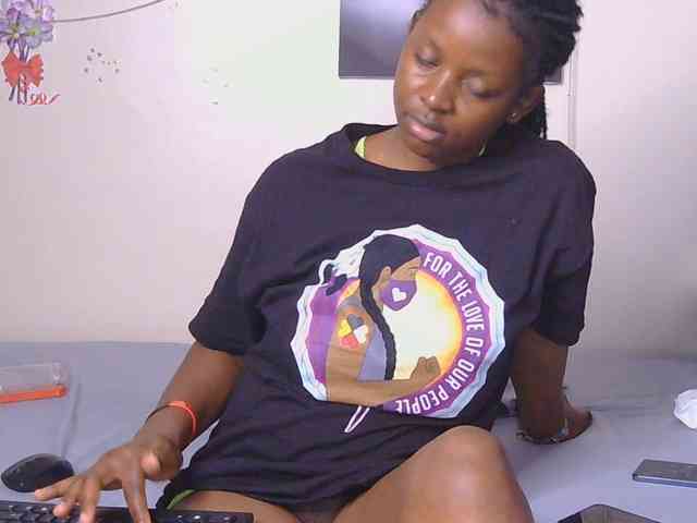 CocoTease33 webcam