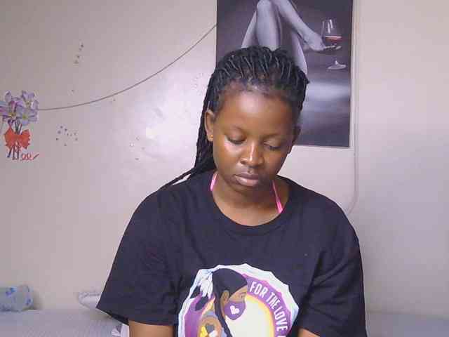 CocoTease33 webcam