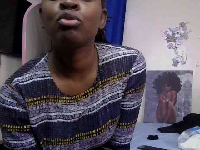 CocoTease33 webcam