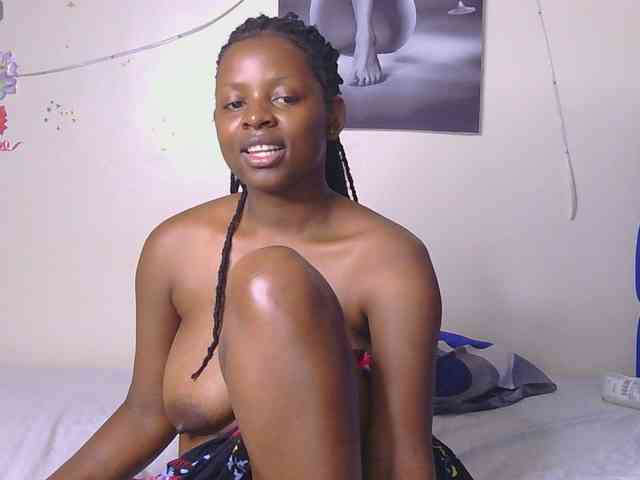 CocoTease33 webcam