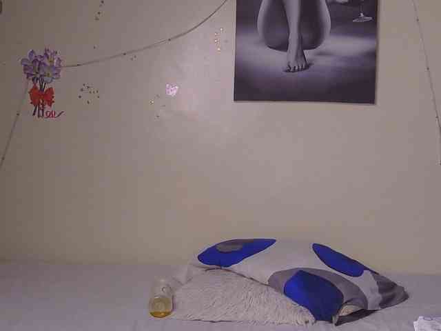 CocoTease33 webcam