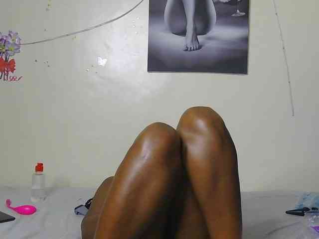CocoTease33 webcam