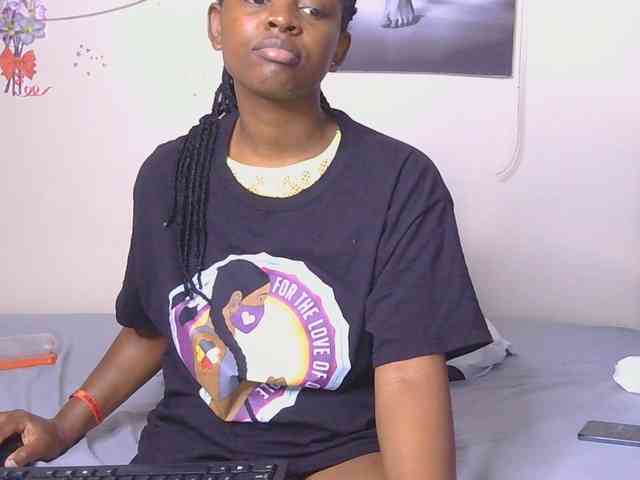 CocoTease33 webcam