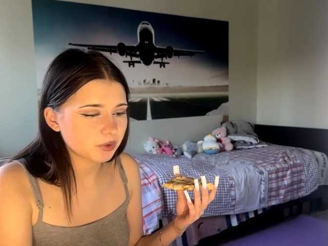 MaiaMassingill live cam on BongaCams