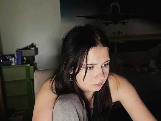 MaiaMassingill live cam preview