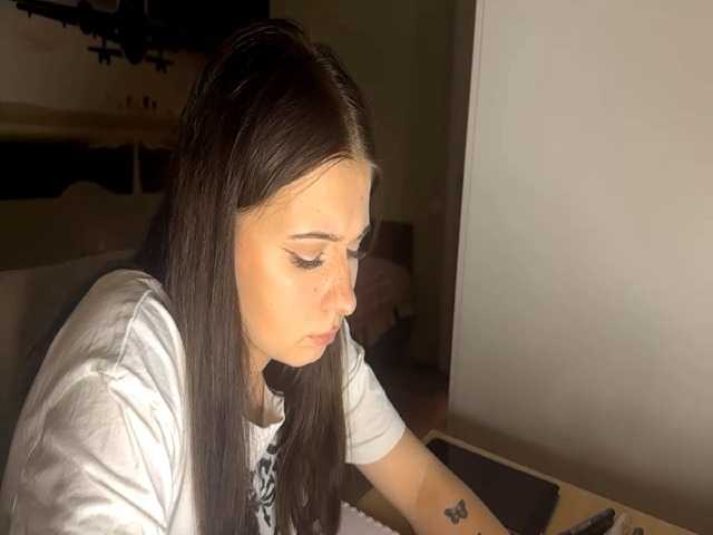 MaiaMassingill live cam on BongaCams
