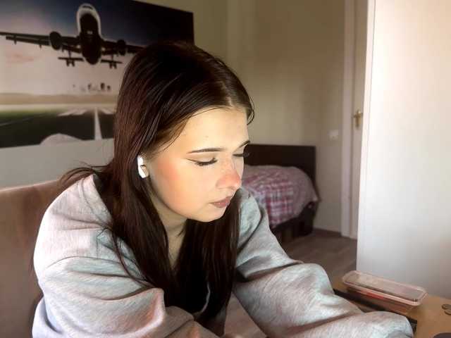 MaiaMassingill live cam on BongaCams