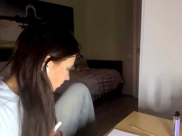 MaiaMassingill live cam on BongaCams
