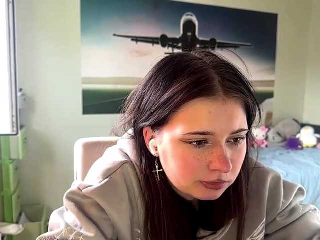 MaiaMassingill live cam preview