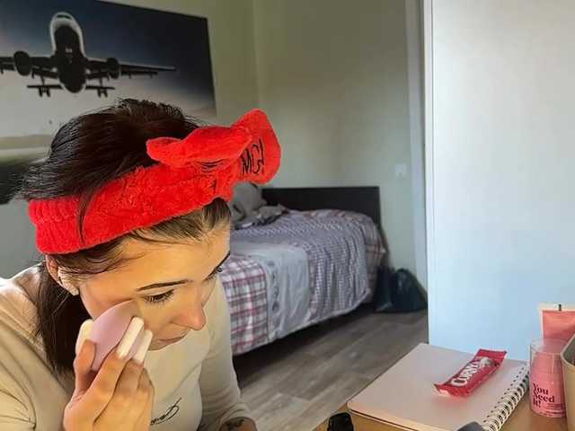 MaiaMassingill live cam on BongaCams