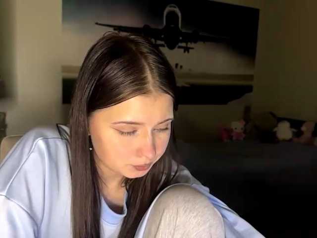 MaiaMassingill live cam preview