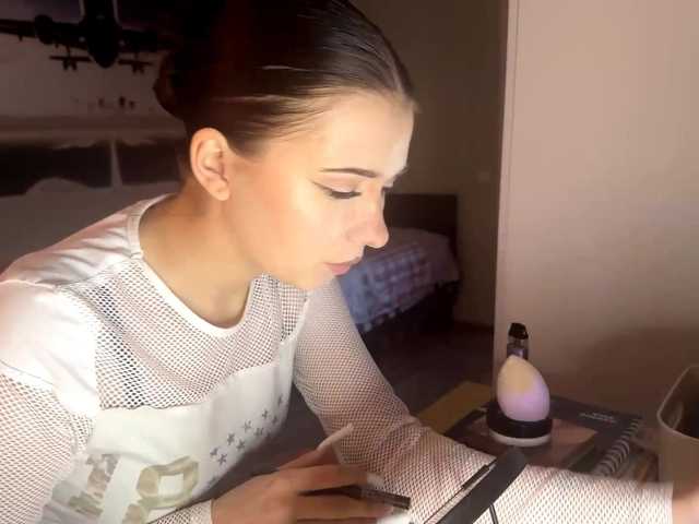 MaiaMassingill live cam on BongaCams