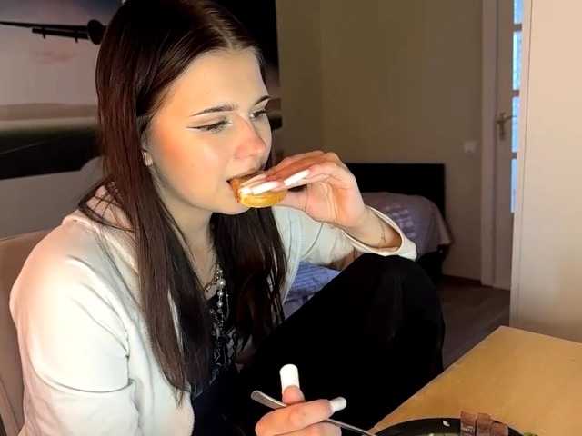 MaiaMassingill live cam on BongaCams
