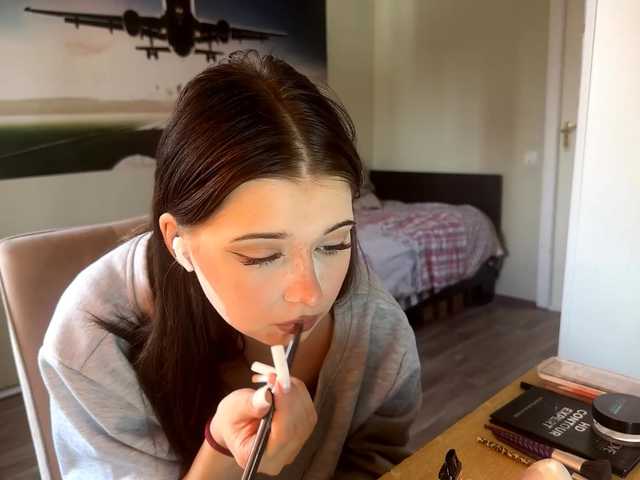 MaiaMassingill live cam on BongaCams