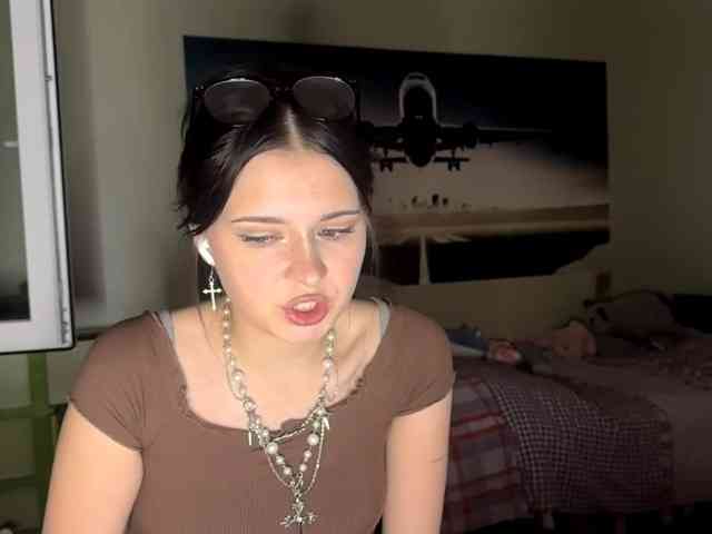 MaiaMassingill webcam