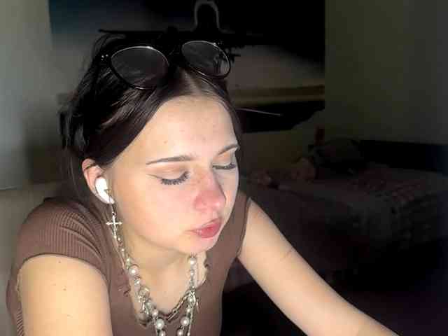 MaiaMassingill webcam