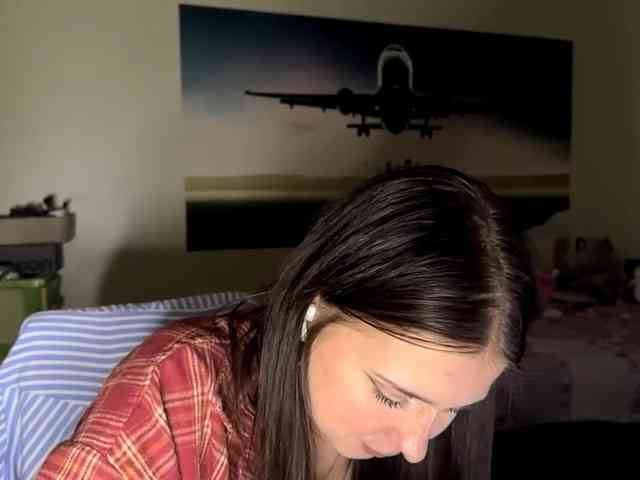 MaiaMassingill webcam