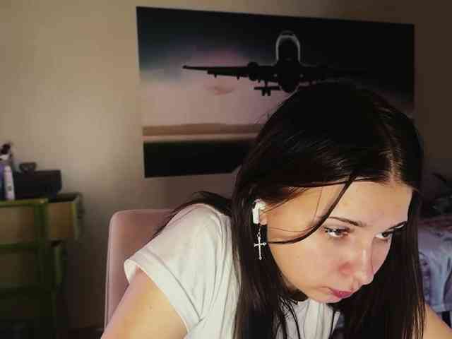 MaiaMassingill webcam
