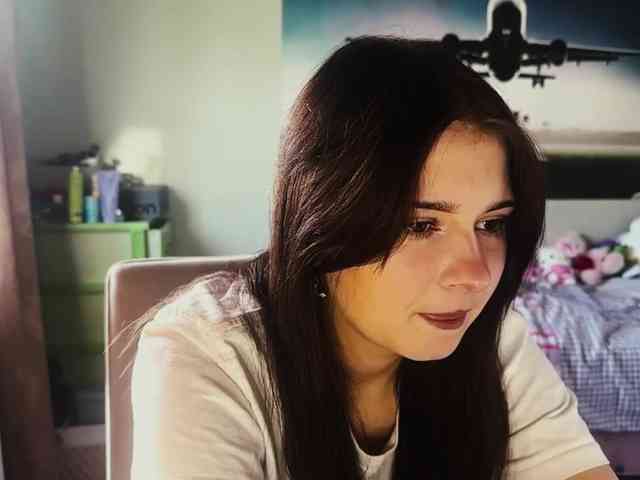 MaiaMassingill webcam