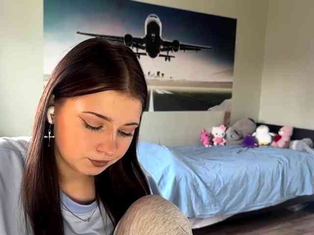 MaiaMassingill webcam